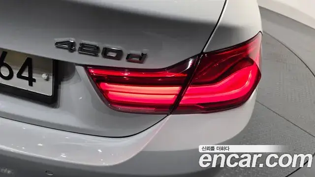 BMW 4 Series 2018 — ფოტო 12/35