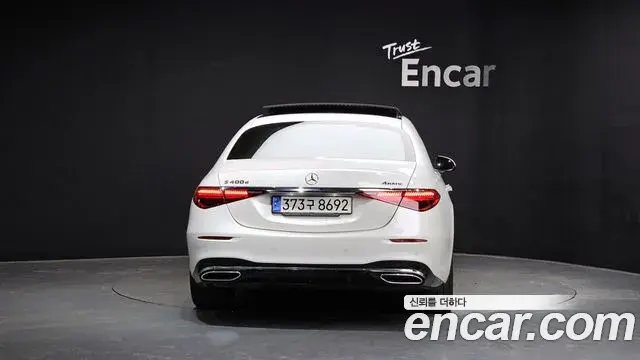 Mercedes-Benz S-Class 2022 — Photo 4/20
