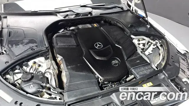 Mercedes-Benz S-Class 2022 — Photo 6/20