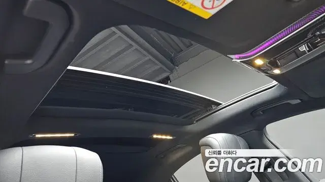 Mercedes-Benz S-Class 2022 — Photo 19/20