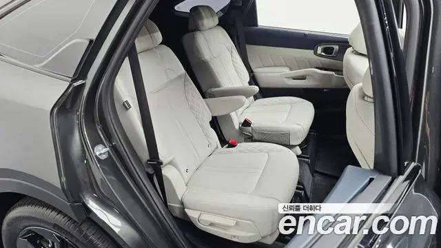 Kia Sorento 2025 — Photo 12/20