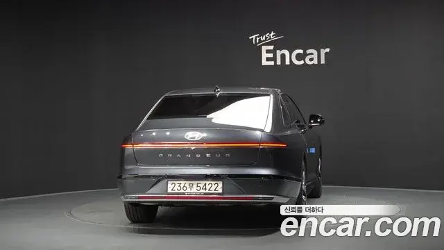 Hyundai Grandeur 2022 — Photo 4/20