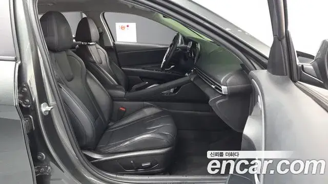 Hyundai The New Avante Hybrid 2022 — ფოტო 20/20