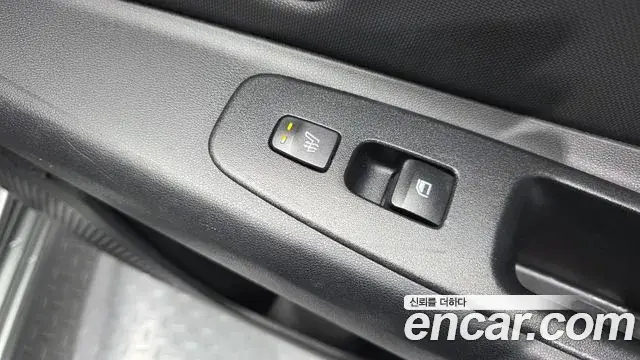 Hyundai The New Avante Hybrid 2022 — ფოტო 12/20