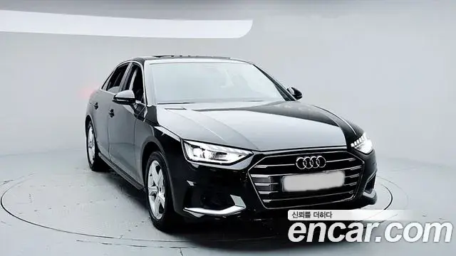 Audi A4 2022 — ფოტო 15/20