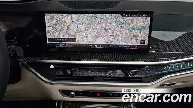 BMW X7 2025 — Photo 13/20