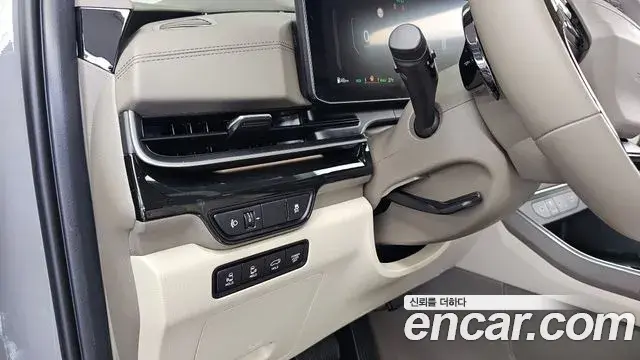 Kia Carnival 2024 — Şəkil 15/35