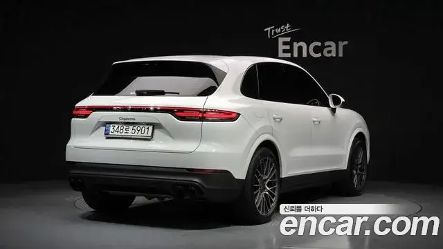 Porsche Cayenne, 2022
