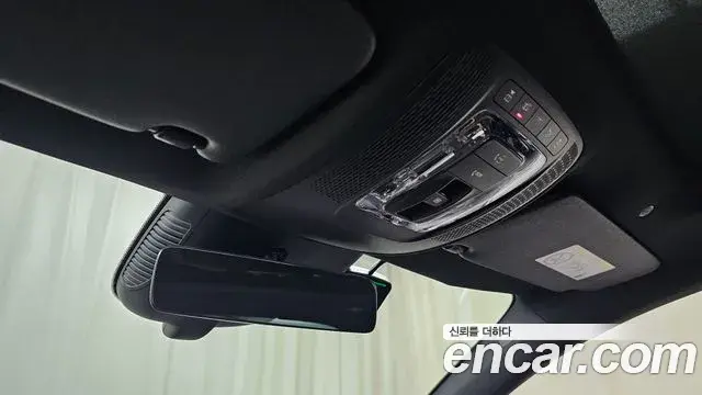 Mercedes-Benz CLA-Class 2025 — Photo 18/20