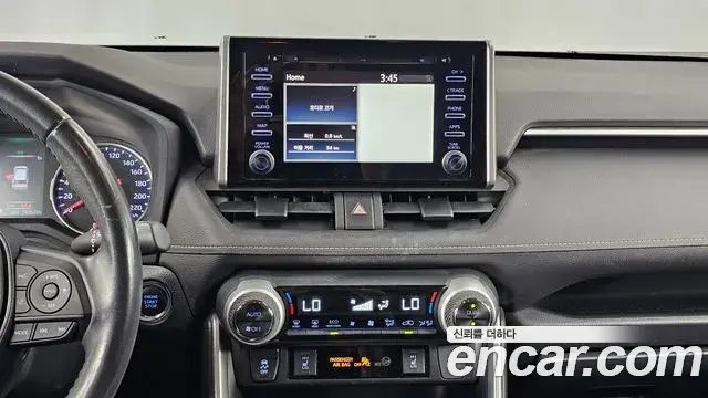 Toyota RAV4 2019 — Photo 14/20