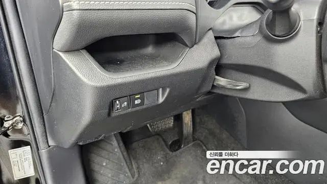 Toyota RAV4 2019 — Photo 17/20