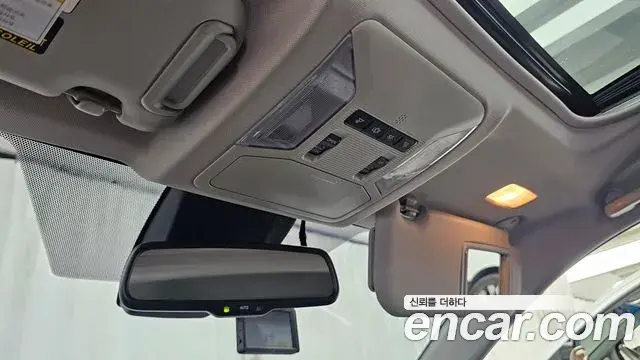 Toyota RAV4 2019 — Photo 18/20