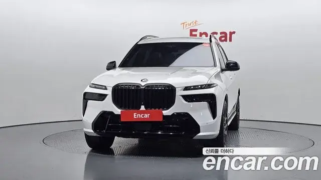 BMW X7 2025 — Photo 3/20