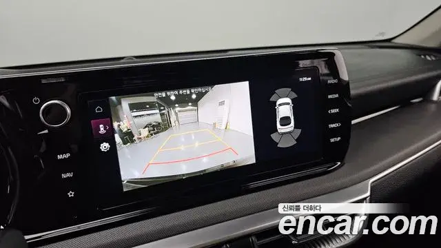 Kia K5 2023 — Photo 14/20