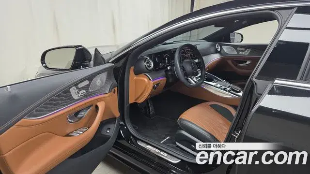 Mercedes-Benz AMG GT 2023 — Photo 10/20