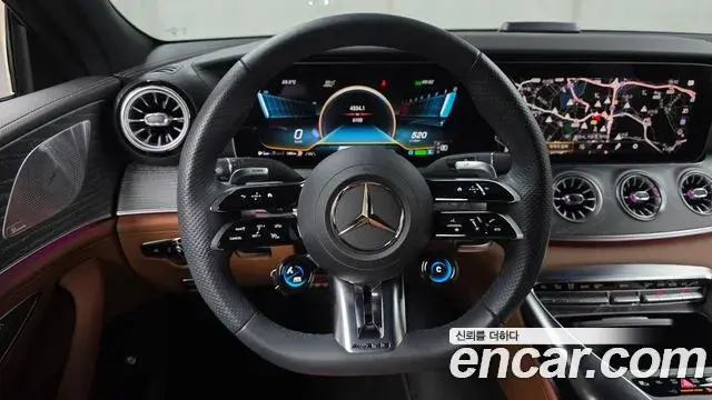 Mercedes-Benz AMG GT 2023 — Photo 14/20