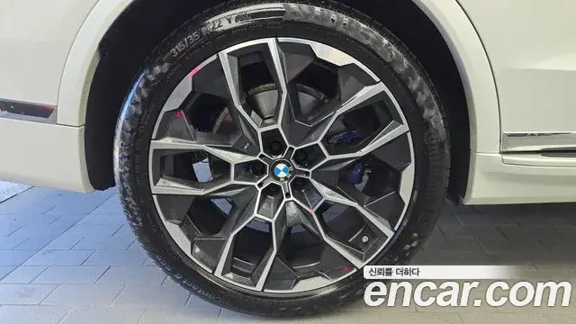 BMW X7 2025 — Photo 5/20