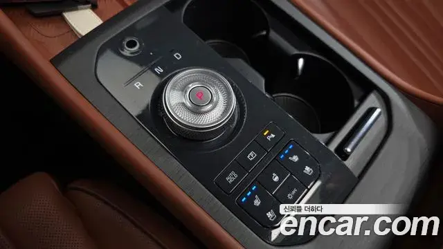 Kia K8 2025 — Photo 9/20