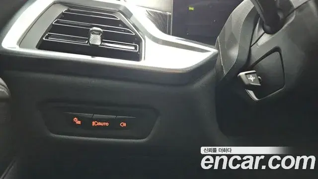BMW X5 2023 — Photo 20/20