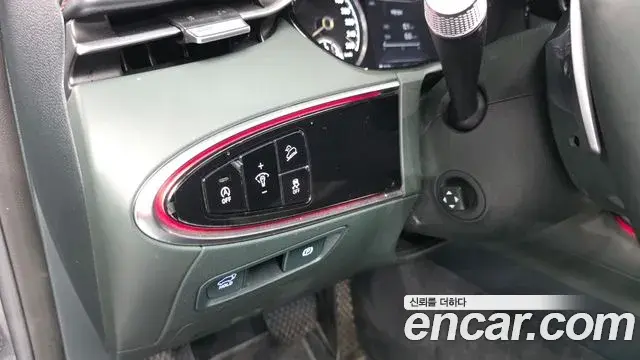 Genesis GV70 2022 — ფოტო 8/20