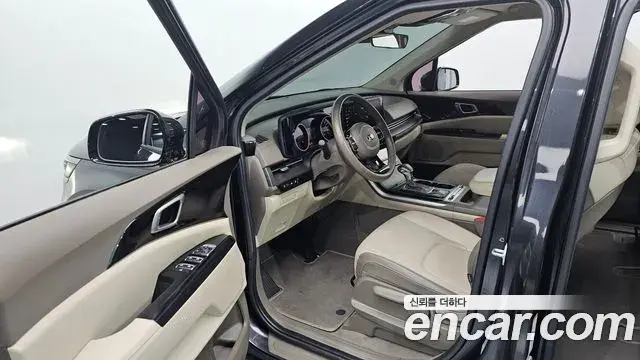 Kia Carnival 2020 — Şəkil 10/20