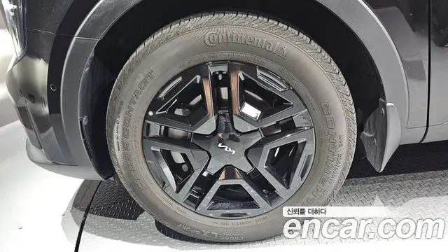 Kia Sorento 2024 — Photo 5/20