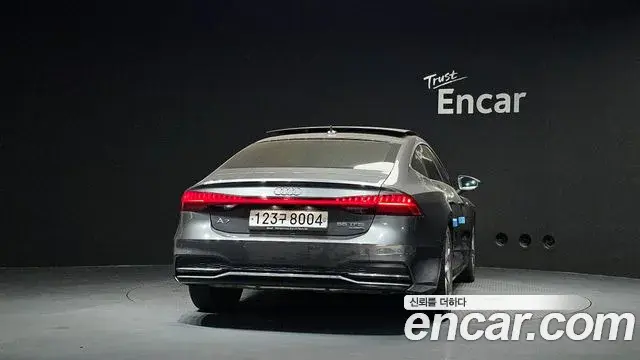 Audi A7 2020 — Photo 22/33