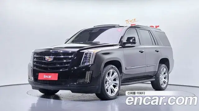 Cadillac Escalade 2018 — Photo 1/20