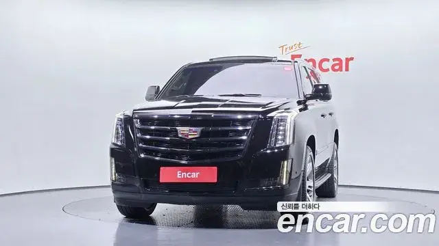 Cadillac Escalade 2018 — Photo 3/20