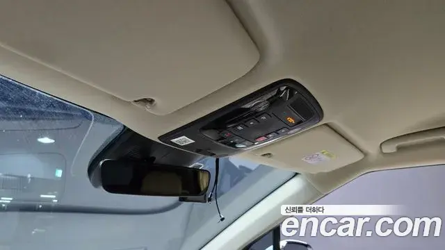 Kia Carnival 2023 — Photo 20/20