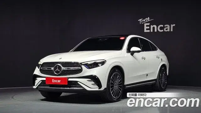 Mercedes-Benz GLC-Class 2024 — Photo 28/33
