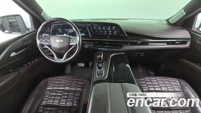 Cadillac Escalade 2021 — Photo 7/20