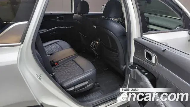 Kia Sorento 2021 — Şəkil 11/20