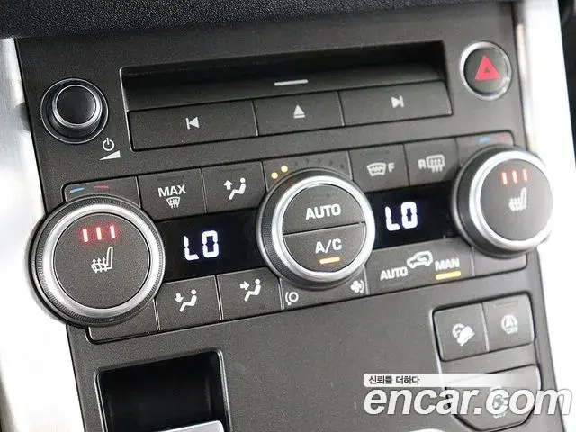 Land Rover Range Rover Evoque 2018 — ფოტო 18/20