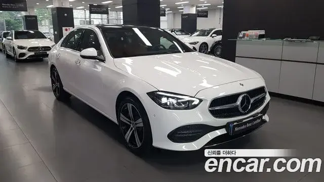 Mercedes-Benz C-Class 2026 — Фото 2/20