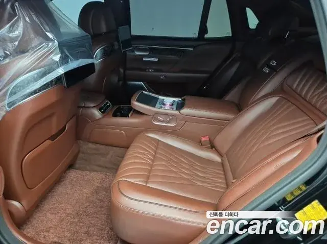 Genesis G90 2023 — Photo 20/20