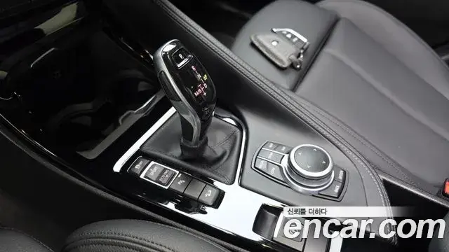 BMW X2 2021 — Фото 9/20