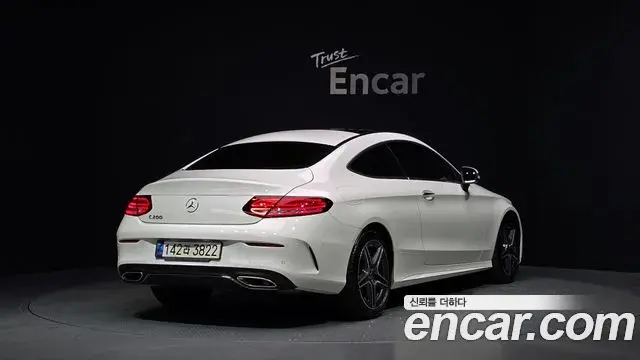 Mercedes-Benz C-Class 2021 — Фото 2/20