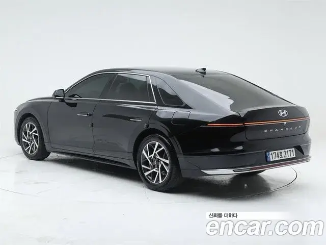 Hyundai Grandeur 2023 — Photo 3/20