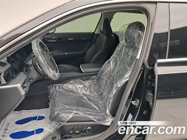 Hyundai Grandeur 2023 — Photo 11/20