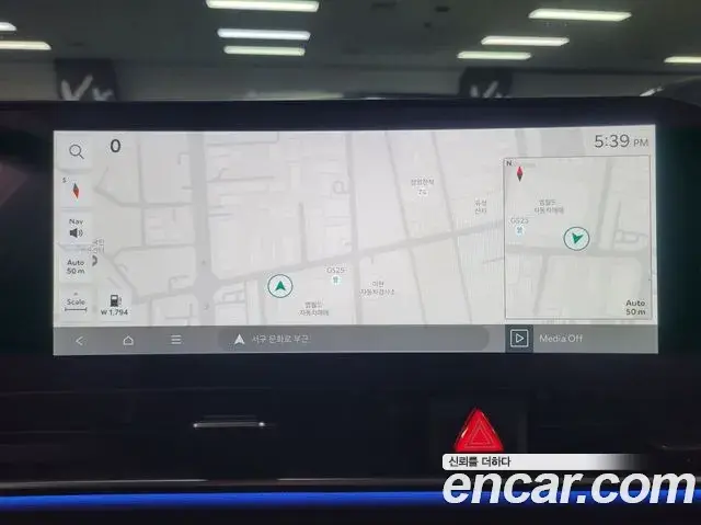 Kia Carnival 2025 — Photo 6/20
