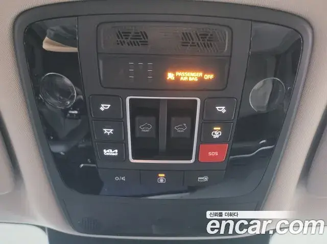 Kia Carnival 2025 — Photo 13/20