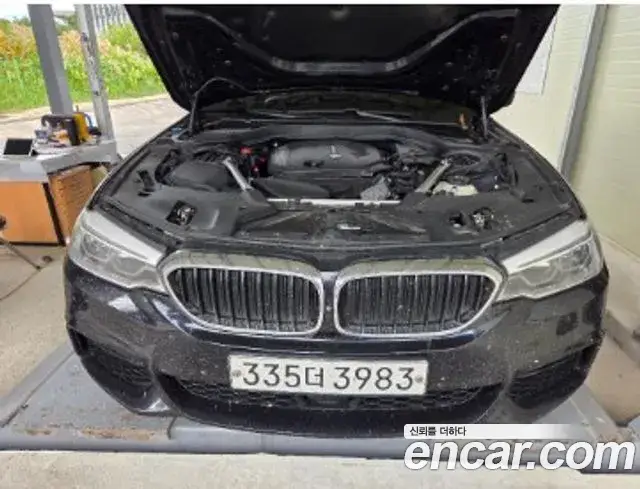 BMW 5 Series, 2019