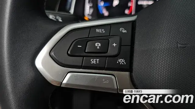 Volkswagen Jetta 2023 — ფოტო 29/35