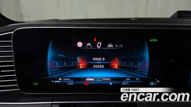 Mercedes-Benz GLE-Class 2025 — Фото 8/20