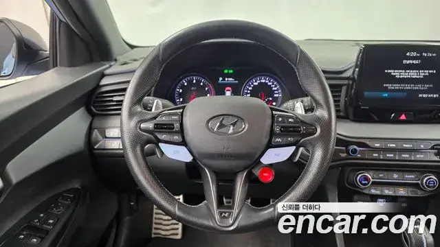Hyundai Veloster 2020 — Фото 13/20