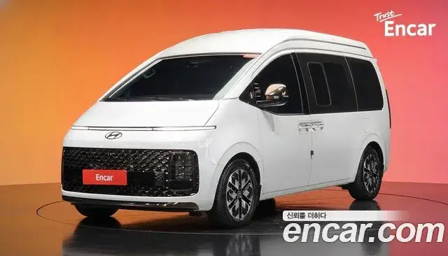 Hyundai Staria, 2024