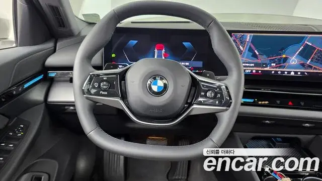 BMW 5 Series 2023 — Фото 13/20