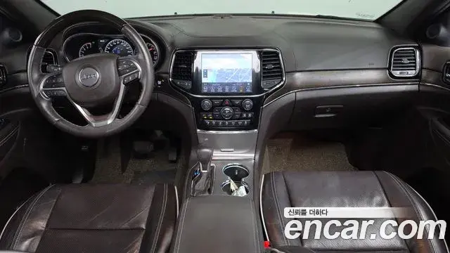Jeep Grand Cherokee 2019 — ფოტო 6/20