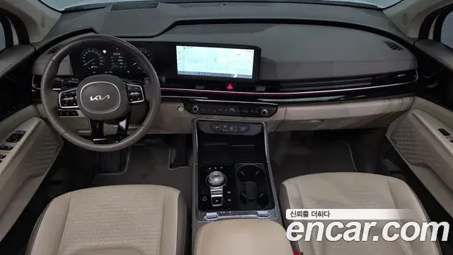 Kia Carnival 2024 — Photo 7/20